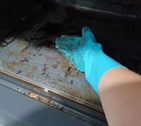 how to clean an oven, Cleaning a dirty oven