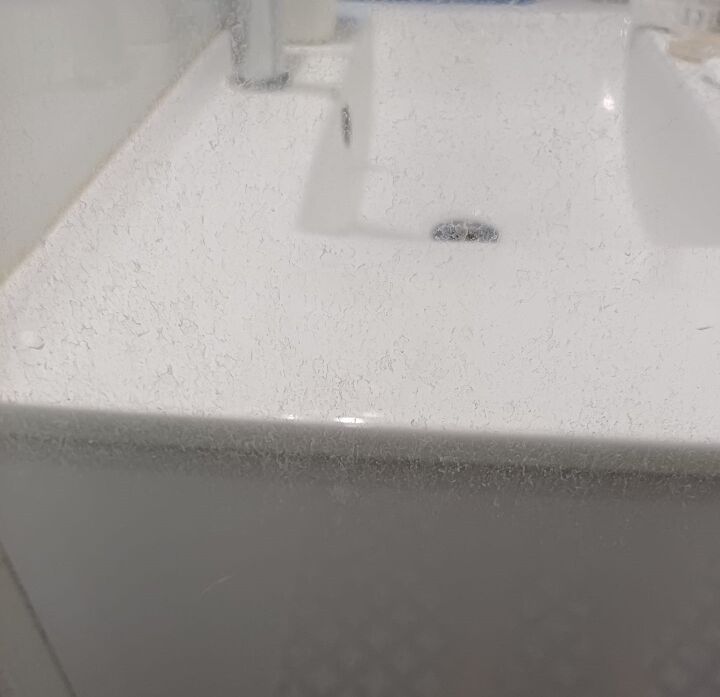 clean shower door, Hard water stains on glass shower door
