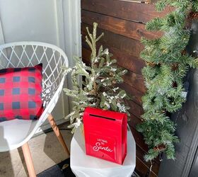 decoraciones navideas de exterior, ideas de decoraci n navide a para el porche rojo negro y blanco con vegetaci n