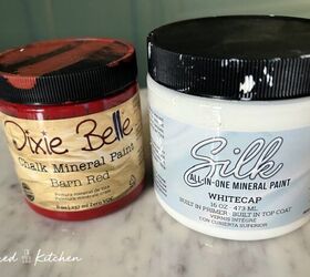 crafting holiday cheer gua para crear jengibre de madera pintado a mano, Dixie Belle Chalk Mineral Paint barn red y Dixie Belle Silk all in one mineral paint whitecap Gathered In The Kitchen