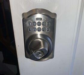 How to Properly Clean a Smart Lock: A Guide to Hygiene and Maintenance