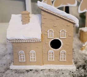divertida casita de jengibre inspirada en pottery barn, Vista trasera de la casa de Navidad de pan de jengibre