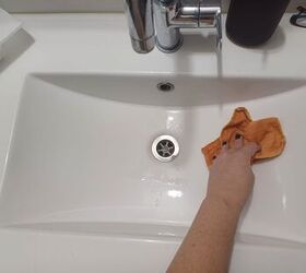 Wipe the sink