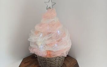 A Festive Twist: How to Craft a Coat Hanger Christmas Tree