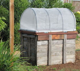 Cómo construir un jardín de cama elevada con cubierta abatible Materiales reciclados