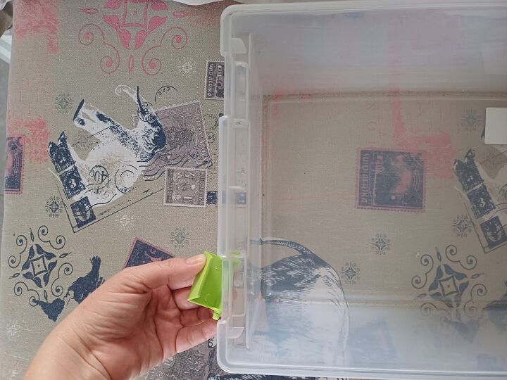 creative storage idea, Remove clips from the plastic box