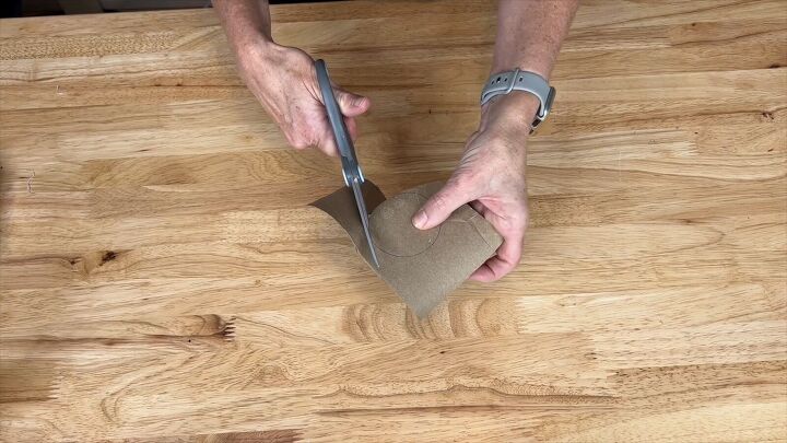 Personalized gift wrapping with toilet paper roll