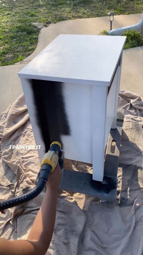 black and gold nightstand, Painting the nightstands