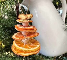 13 ideas de bricolaje para hacer adornos con naranjas secas, Adorno de rodaja de naranja apilada