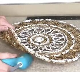 Attaching the placemat to the frame