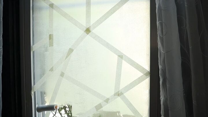 Affordable Window Privacy Idea: How to Use Elmer's Glue to Frost Glass ...