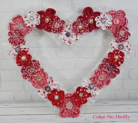 guirnalda de corazones con flores de tela de scrap