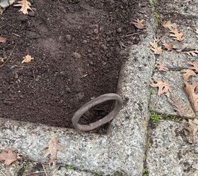 ocultar una monstruosidad pantalla de acero y jardineras