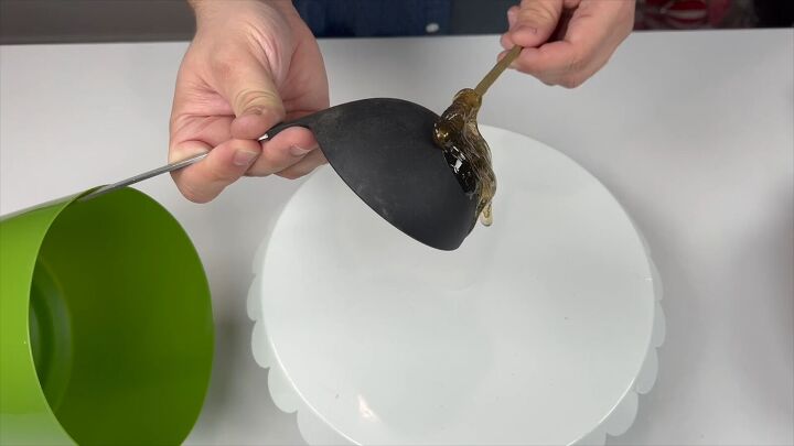 floating illusion cascading flower, Coat the bottom of the ladle in hot glue