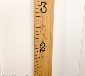 haz tu propia tabla de crecimiento con una regla de madera, medidas en la tabla de crecimiento