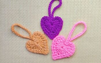 How To Make A Quick Crochet Heart Charm