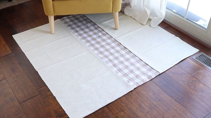 Using Rugs As Table Runners How To Make a Rug From Table Runners: A Cheap and Easy DIY Project ...