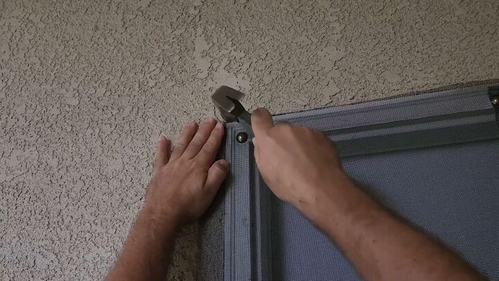How to build a screen to keep insects out