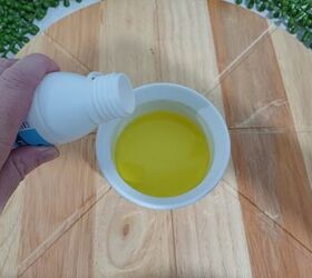 DIY gel ice pack with dish soap and alcohol