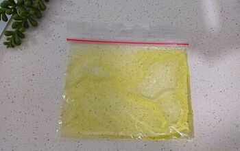How To Make a Homemade Ice Pack With Dawn Dish Soap & Rubbing Alcohol