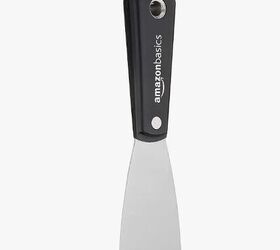 Metal putty knife