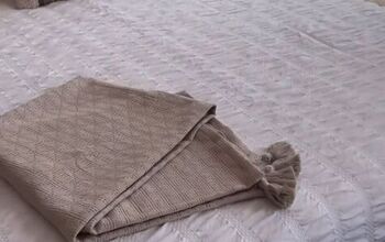 How to Clean a White Bedspread to Keep It Bright White