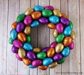 corona de huevos de pascua con purpurina, Corona de Pascua de Huevos de Pascua DIY