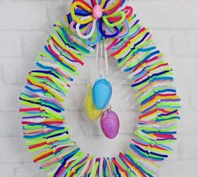 corona de huevos de pascua fcil de hacer y con 3 looks diferentes, Corona de huevos de Pascua DIY envuelta con limpiapipas de colores versi n 3