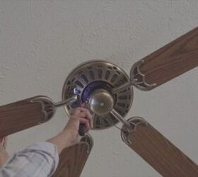 She takes the blades off her ceiling fan for the fastest, smartest update ever