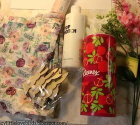 flores de primavera mostrando flores en un tubo de pauelo de papel reciclado, Materiales papel de seda pintura conejitos de madera