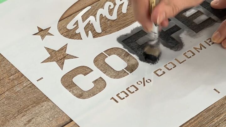 Decorate the tabletop with a coffee stencil