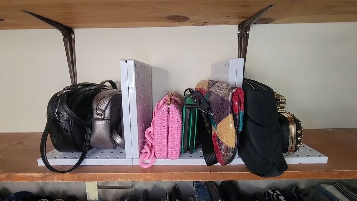 Homemade shelf divider assembly with pegboards
