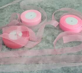 Make your door look amazing on a tiny budget (so pretty!)