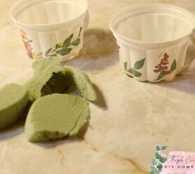 cmo transformar copas de helado arreglos florales primaverales con tazas de t, Bloques de espuma y tazas de t de imitaci n