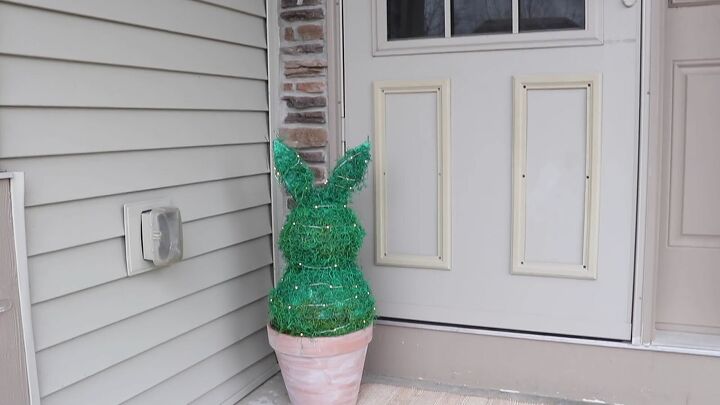 bunny topiary, Brighten up your front porch with a cheerful bunny topiary