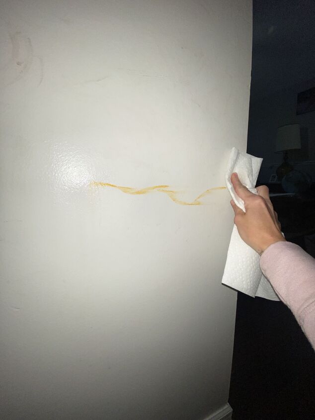 easy way to remove marker from painted walls without scrubbing