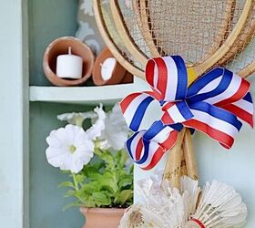 Old Badminton Racquet Sporty DIY Wreath (Corona de flores deportiva)