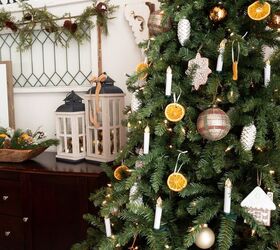 tradiciones navideas cmo hacer fciles adornos de naranja seca para cristo, rbol de Navidad R stico Verde y Dorado con Naranjas Secas y Pan de Jengibre