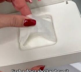 laundry hacks, Picking out a dryer sheet