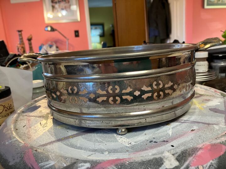 transform old casserole holders into cute trays