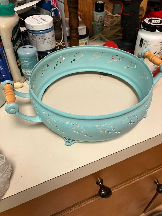 transform old casserole holders into cute trays