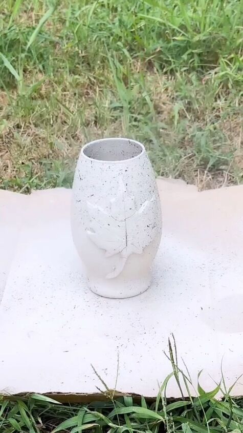 Adding texture with stone spray paint