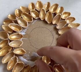 crafts with pistachio shells, Placing the pistachio shells