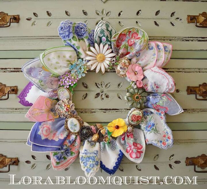 nostalgic diy handkerchief wreath with vintage pins, Unique handkerchief and vintage jewelry wreath