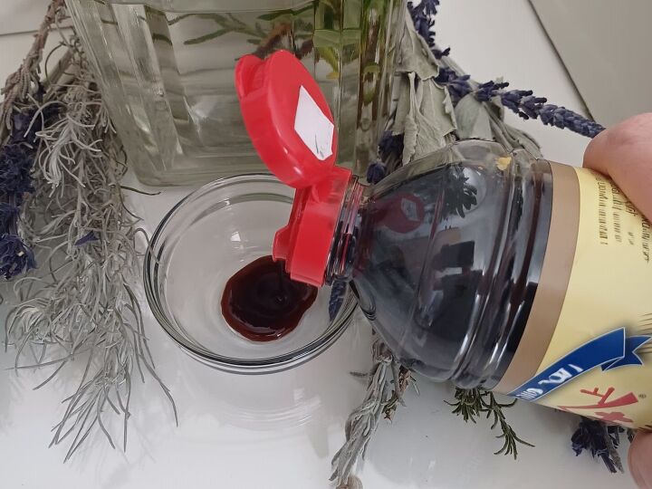 How to Craft the Ultimate Earwig Trap: Step-by-Step DIY Solution | Hometalk