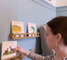 diy mini bookshelf, Displaying books on the shelves