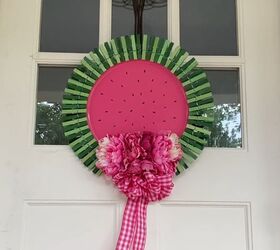 Watermelon pizza pan wreath by Chloe Crabtree
