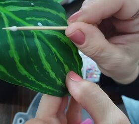 Easy DIY plant sticker decoration project