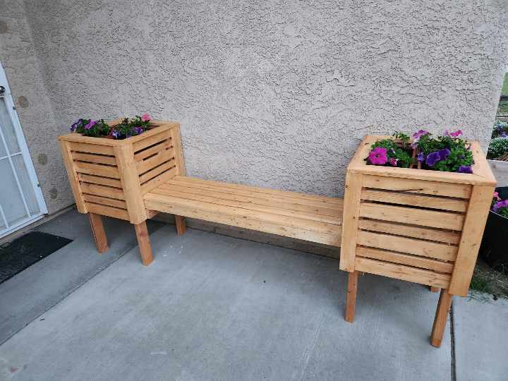 Completed planter bench finished with Cabot Semi-Transparent Stain & Sealer in Cedar
