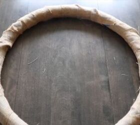Step-by-step guide for making a burlap-wrapped porch wreath